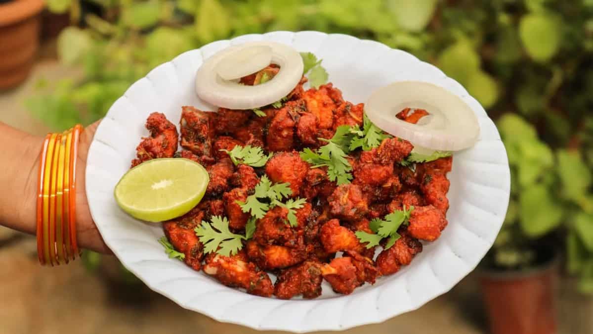 Ace Crispy Chicken Pakoras With These Easy Cooking Tips  