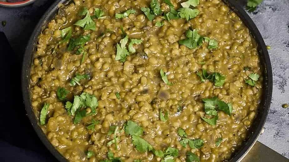 Green Gram Curry: Try This North Karnataka-Style Side Dish