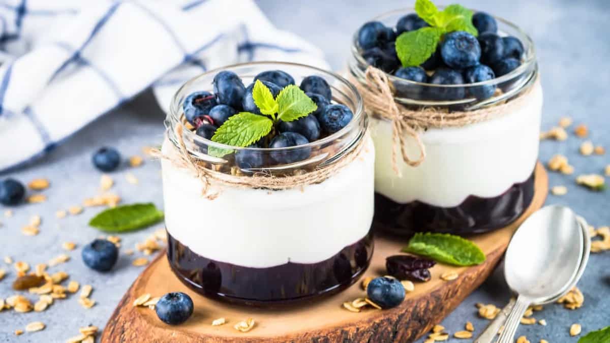 How About Some Healthy Parfait For Breakfast?
