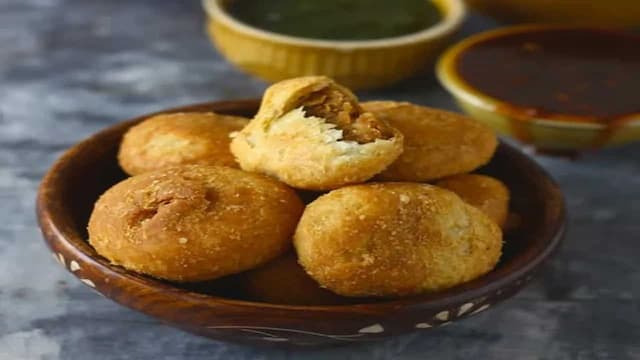 Matar Kachori Recipe: A Perfect Snack Is Here