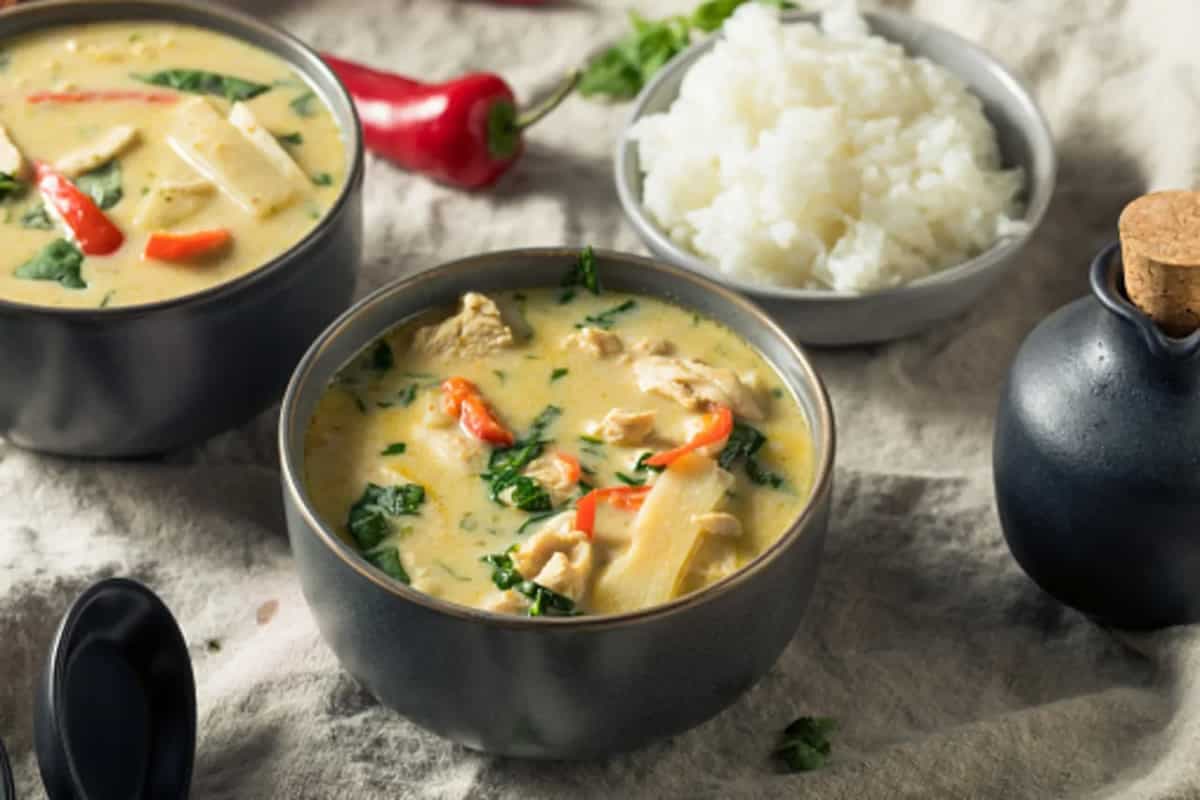 5 Healthy Zero-Oil Curry Dishes For A Guilt-Free Dinner