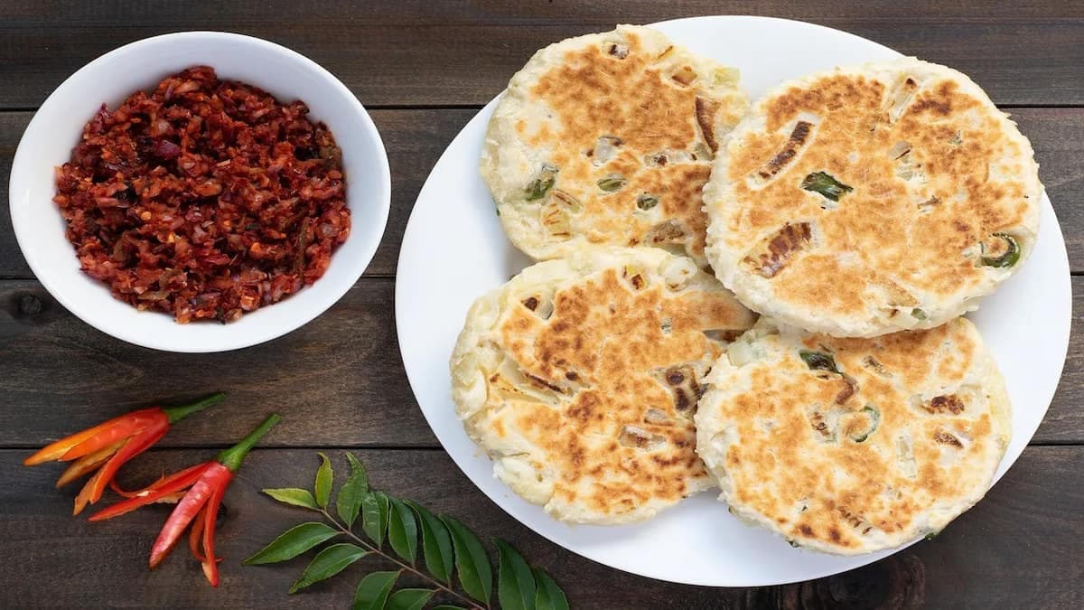 How To Make Sri Lankan Pol Roti