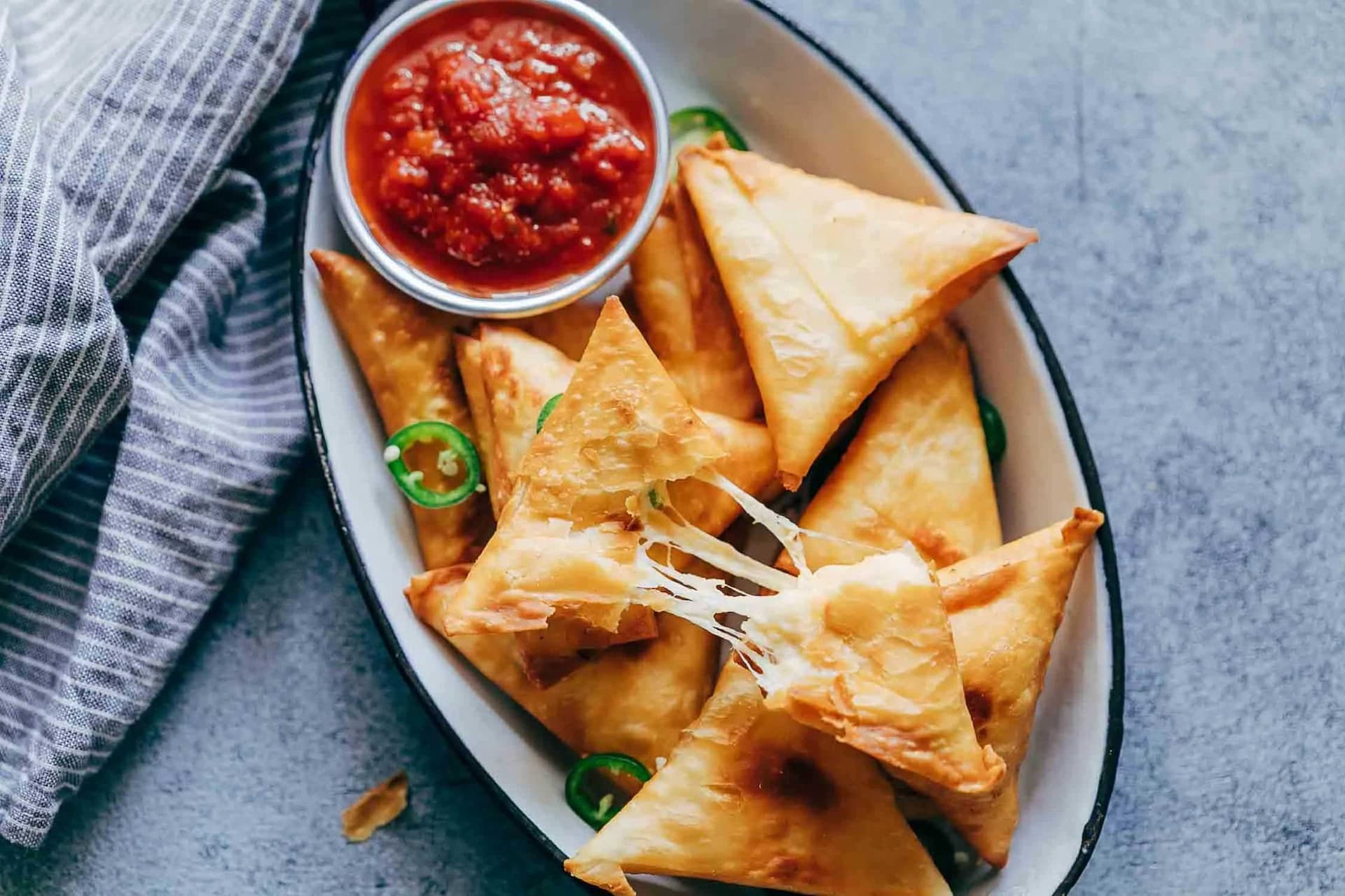 Cheese And Spring Onion Samosa: Have You Tried This Unique Recipe Yet? 