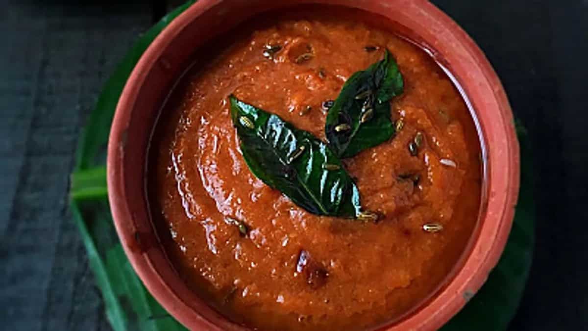 Tomato Kurma: A Tangy Spicy Mix Of Pulses With Tomato