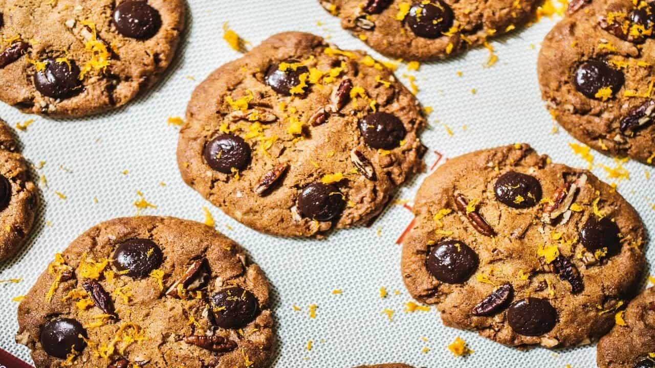 Let’s make Chocolate Chip Almond Cookies For Kids