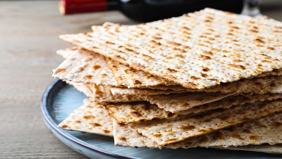 Matza: A Healthy Jewish Flatbread You Must Try