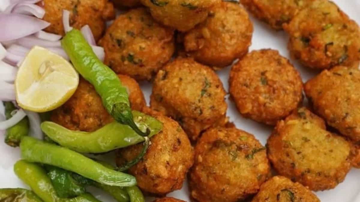 7 Different Types Of Vadas From Around The World