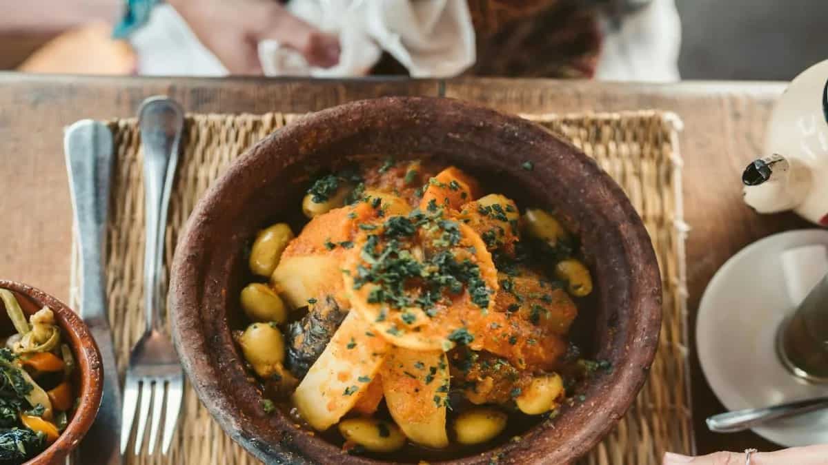 Try Authentic Cooking: 5 Reasons To Use In Clay Pots