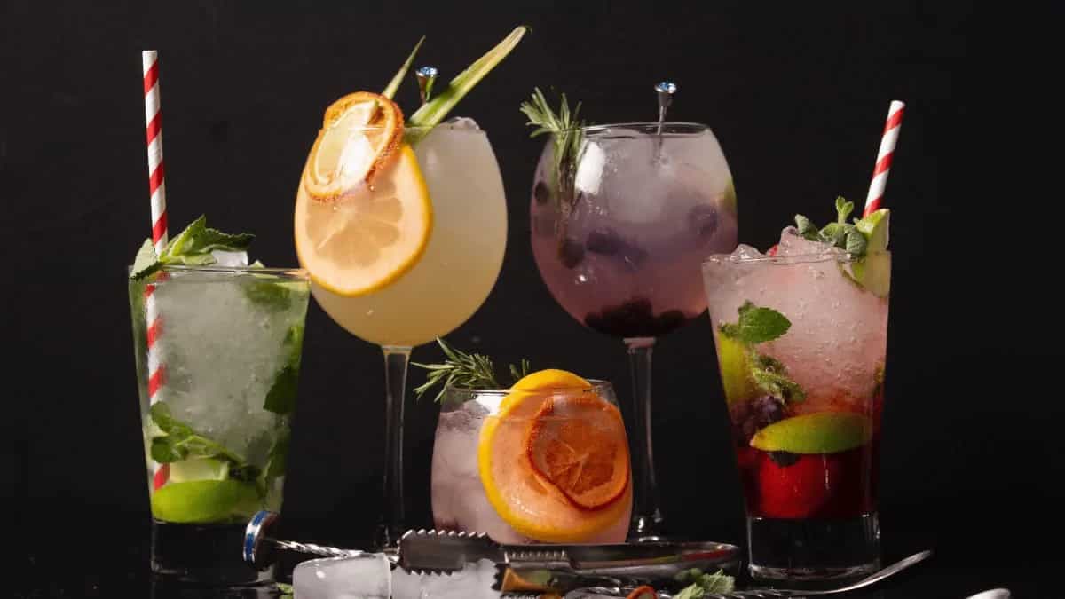 Recreate These 6 Classic Vodka Cocktails At Home