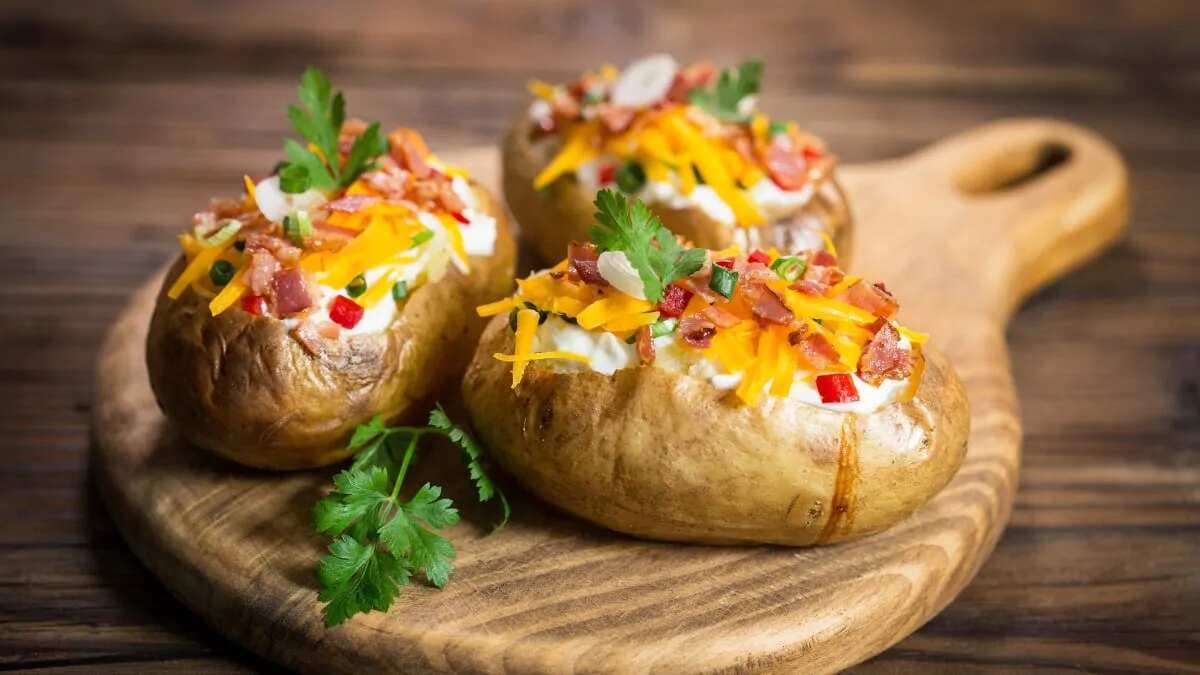 Jacket Potatoes 8 Ways: Turn Baked Potatoes Into A Gourmet Meal