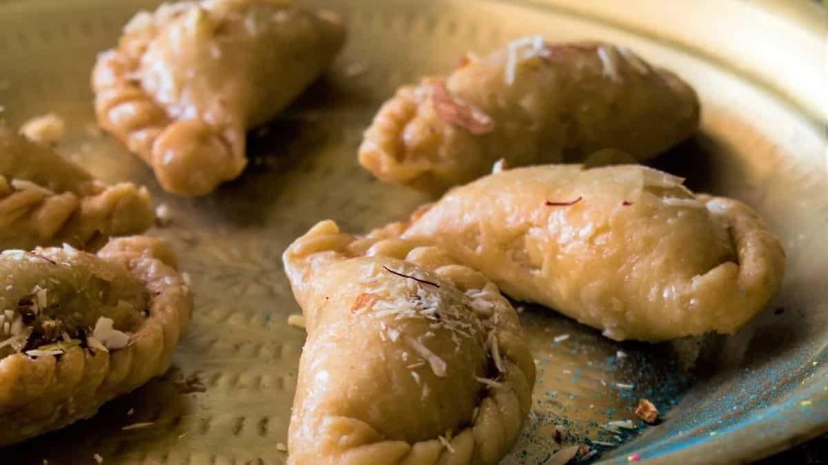 Holi 2023: Chef Sanjay Rawat Shares His Favourite Gujiya Recipe