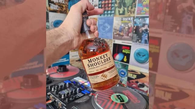 Shake, Stir And Celebrate With Monkey Shoulder