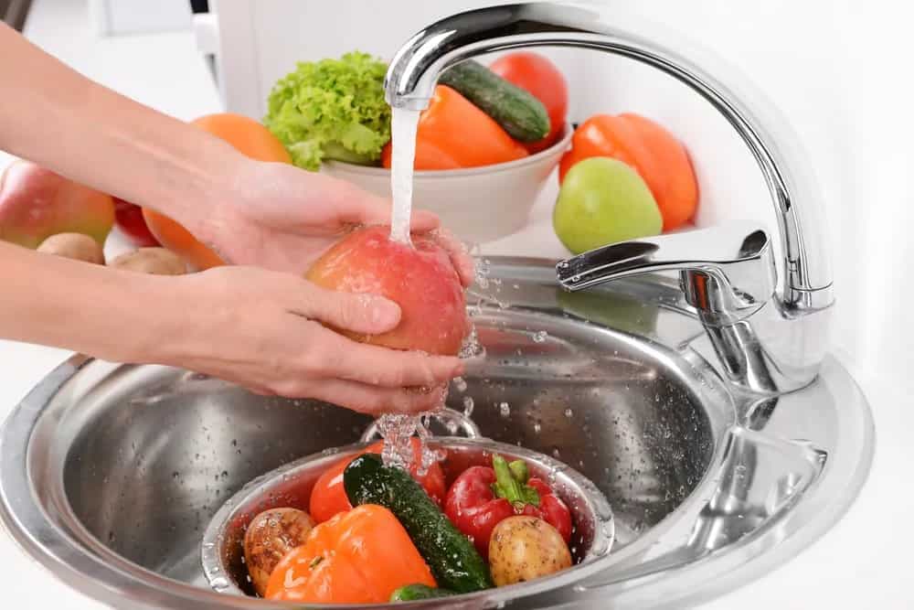 Are You Washing Fruits & Vegetables Correctly? Follow These Tips