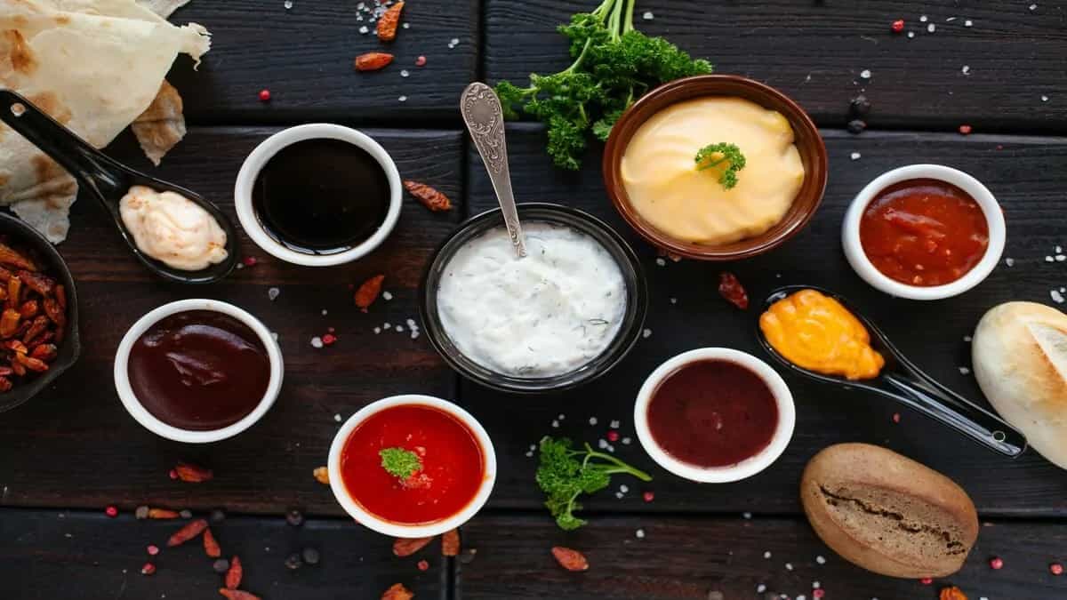 7 Healthy Dips To Substitute Store-Bought Sauces