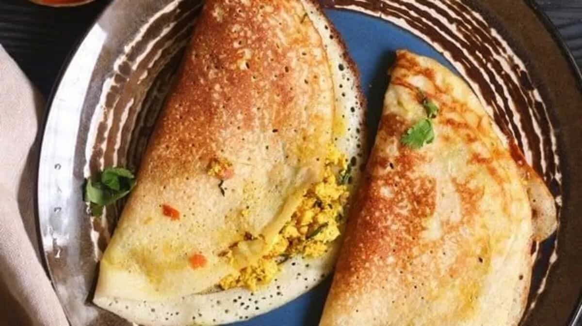 Healthy And Delicious Paneer Dosa For Dinner