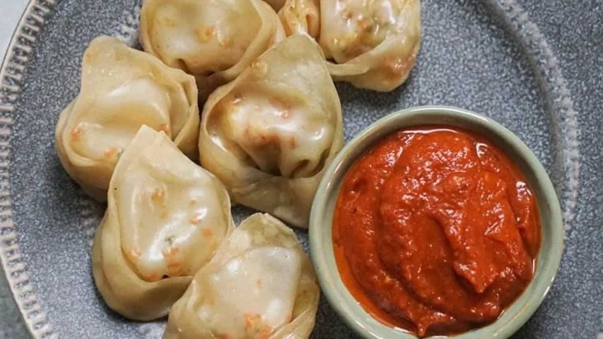 6 Types of Momo Chutney To Pair With Momos & Dumplings