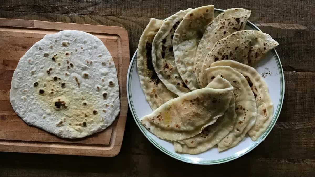 Easy Hacks To Make Tandoori Roti In An Oven