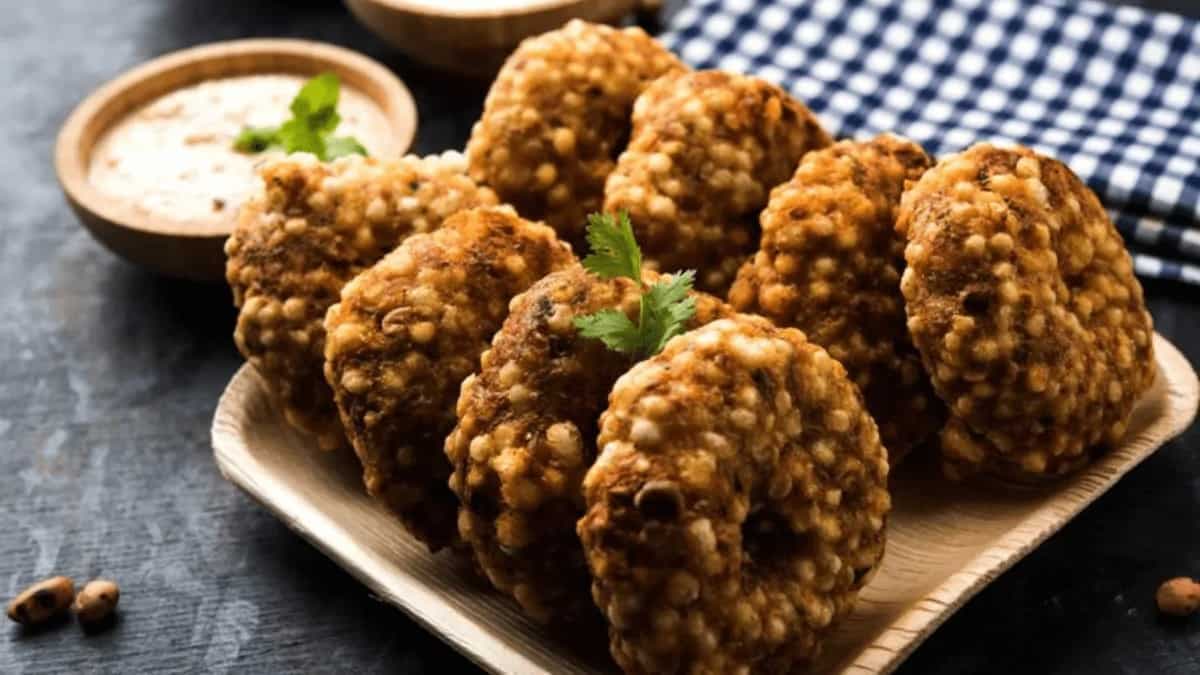 Chaitra Navratri 2024: 7 Snacks For Late-Night Satisfaction