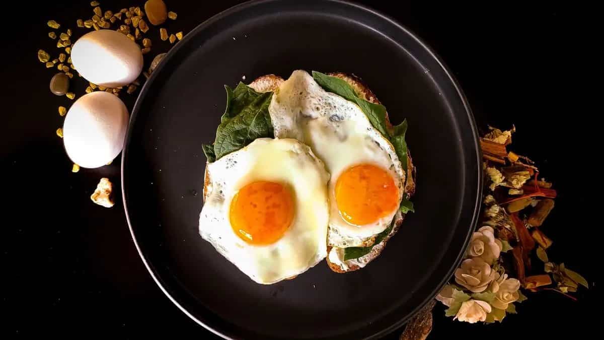 Health Tips; 5 Reasons Why You Must Eat Eggs Regularly