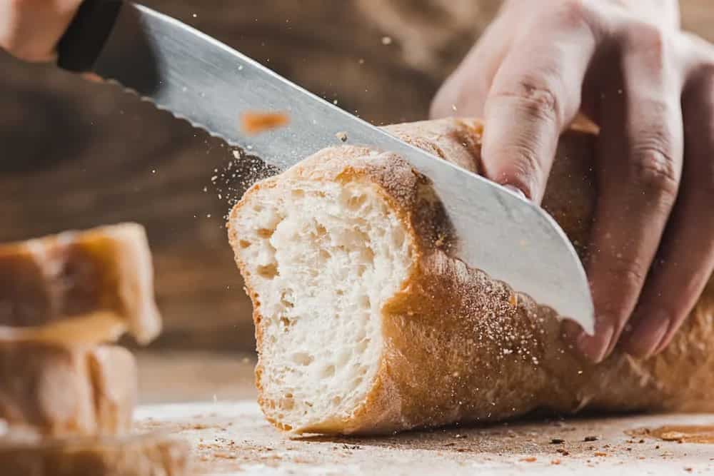 10 Tips To Master The Art Of Bread Making