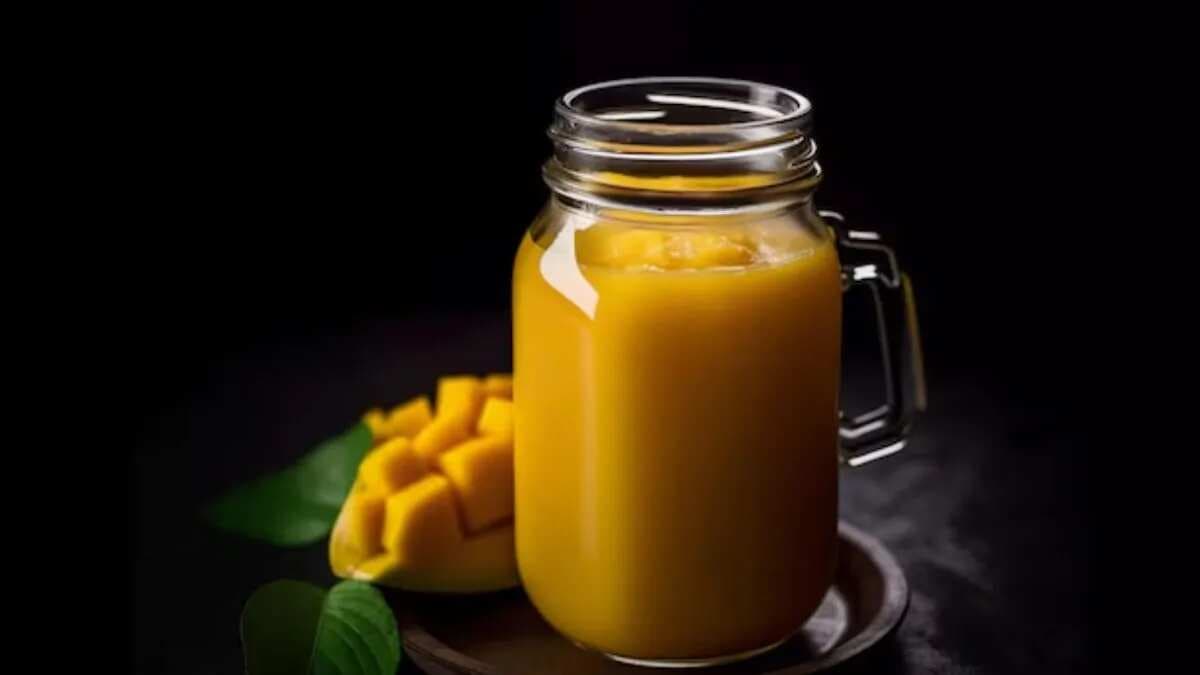 Mango Smoothie: A Summer Delight Recipe To Try At Home  