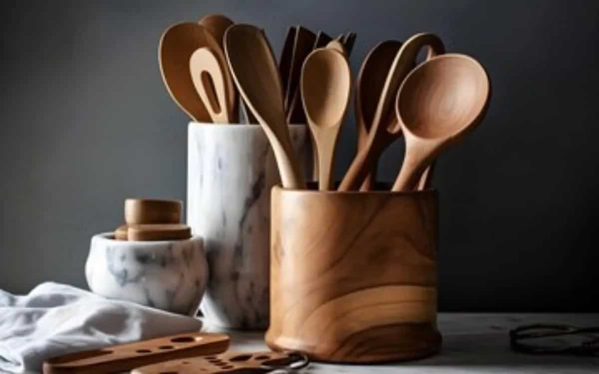 5 Stylish Spoon Stand To Enhance Your Culinary Space