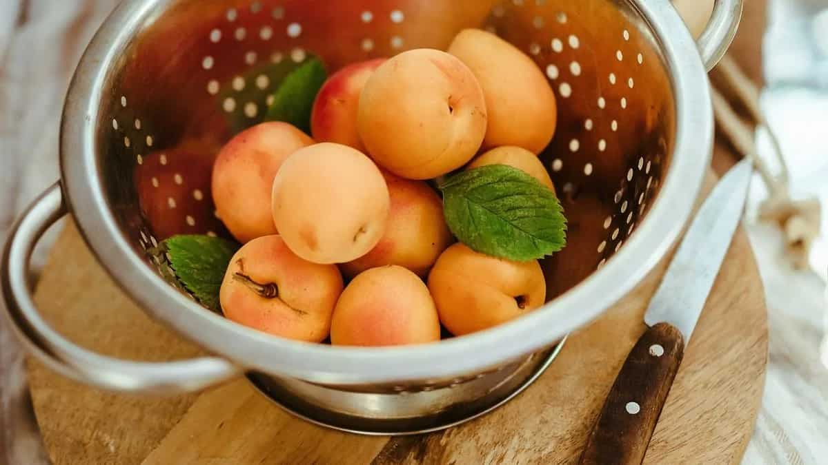 Indulge In Healthy Apricot-Based Desserts This Festive Season 