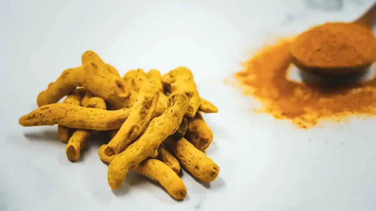 7 Benefits Of Raw Turmeric And Ways To Add Them To Your Routine