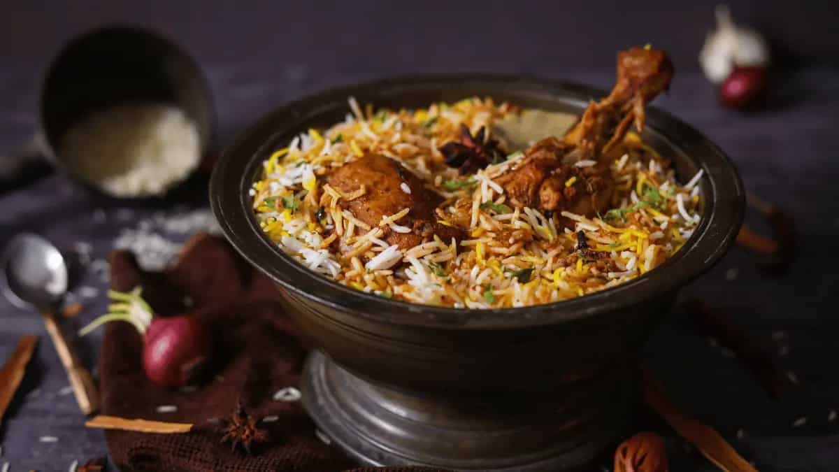 Puliyodarai to Tamarind Rice, 8 Regional Rice Dishes of India