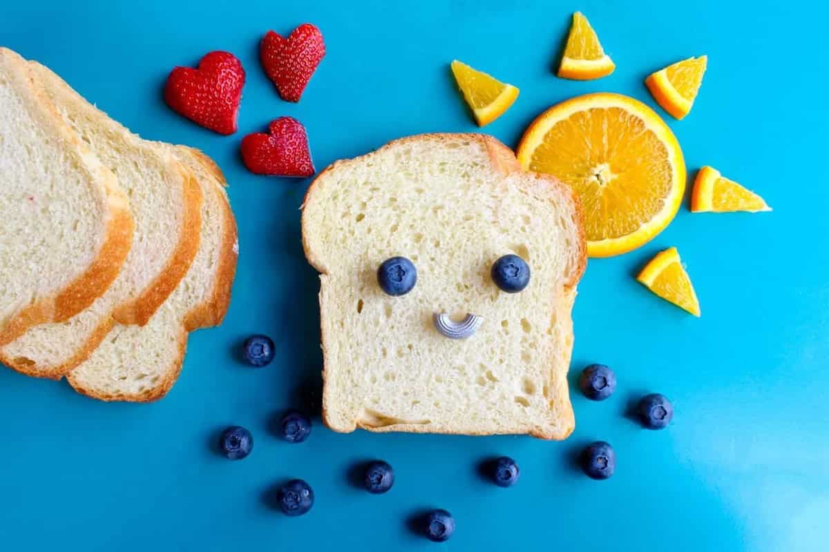 Rolls To Pakora: 6 Kid-Friendly Bread Recipes
