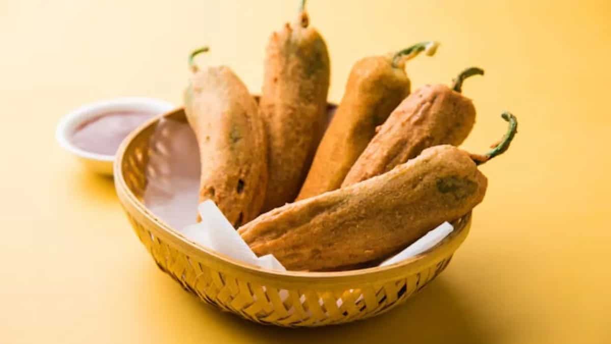 Monsoon Munching: Mirchi Bhajiya Variations Across India