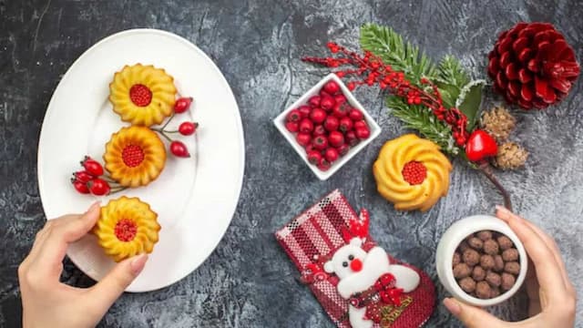 No-Sugar Christmas Desserts That Are Worth A Try