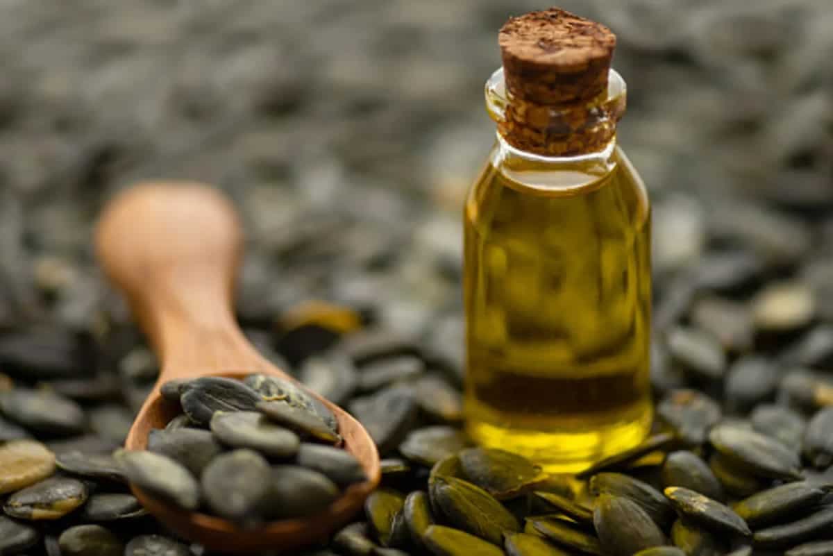 Pumpkin Seed Oil: A Rich Emerald Elixir For Good Health