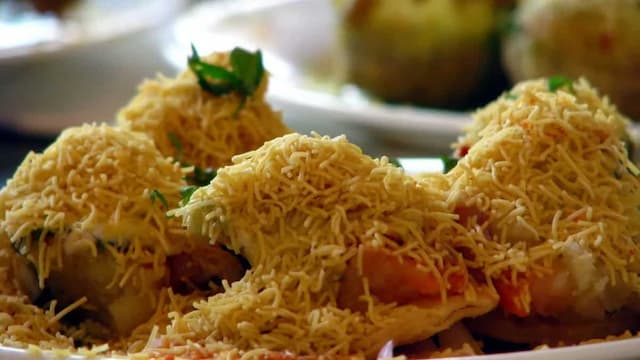 Delhi Vs Mumbai: Which Is The Better Choice For Chaat Lovers?