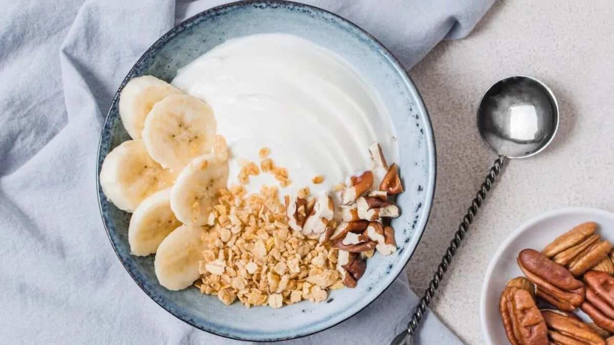 Masala Oat To Tropical Smoothie Bowl: 10 Nutritious Breakfasts 