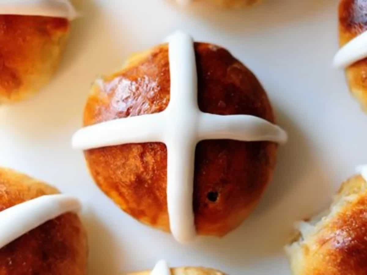 Why Hot Cross Buns Are A Must-Have On Good Friday?