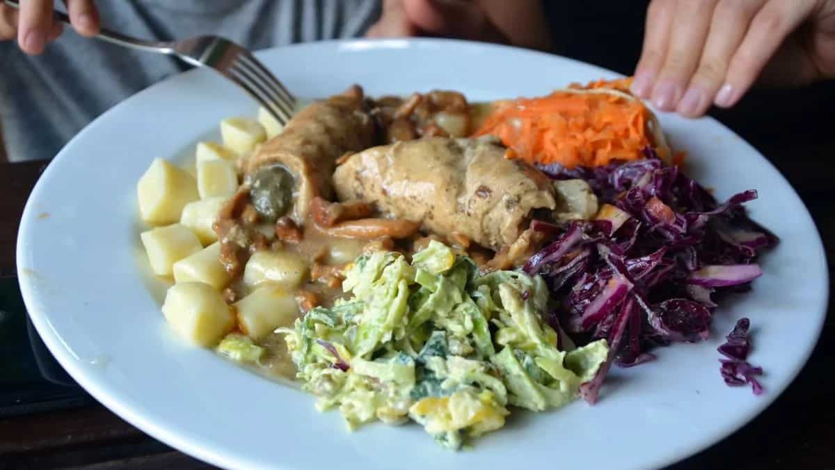 Oktoberfest 2024: German Dishes That Pair Perfectly With Beer