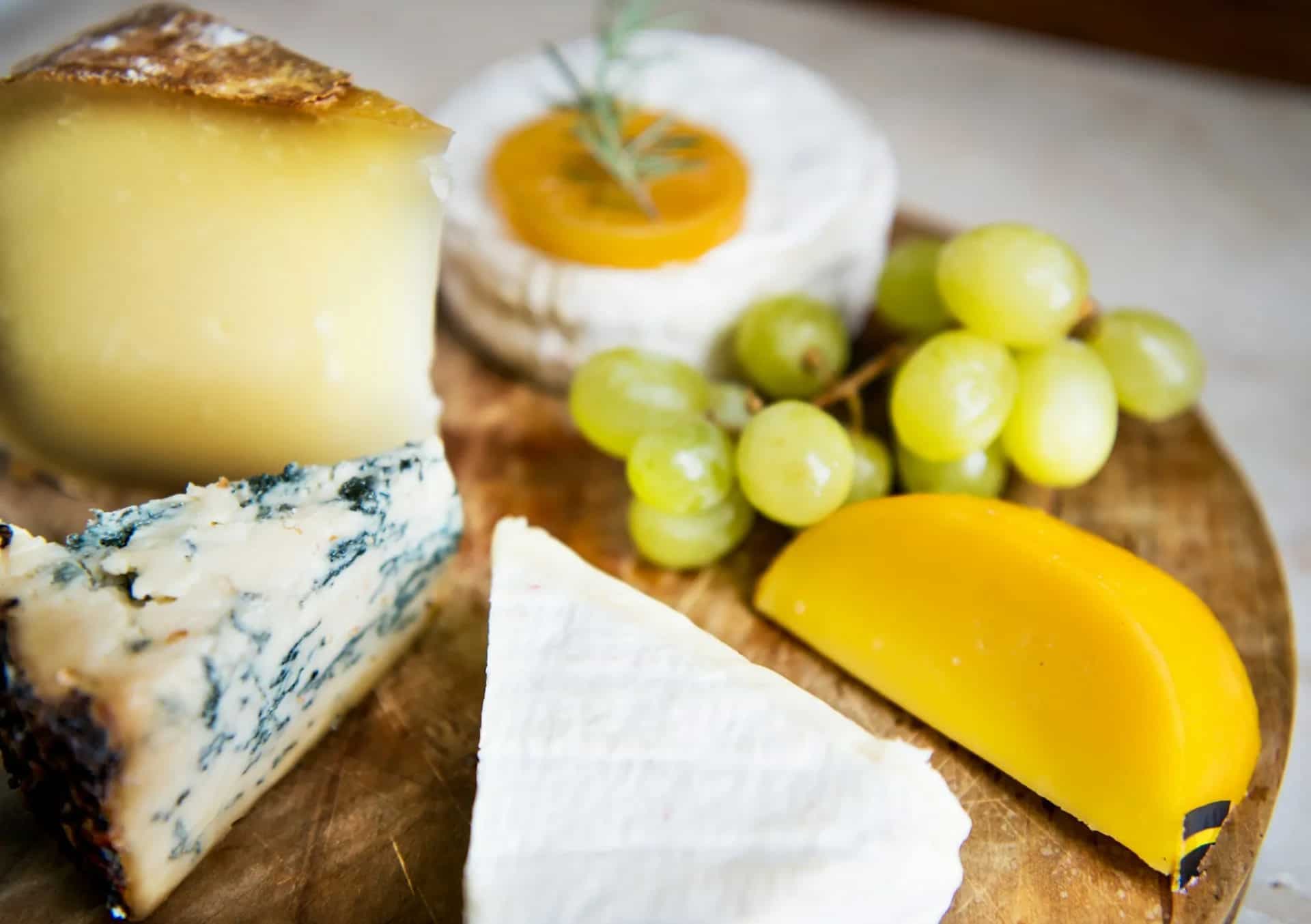 The Best Cheese And Fruit Pairings To Satisfy Your Cravings 