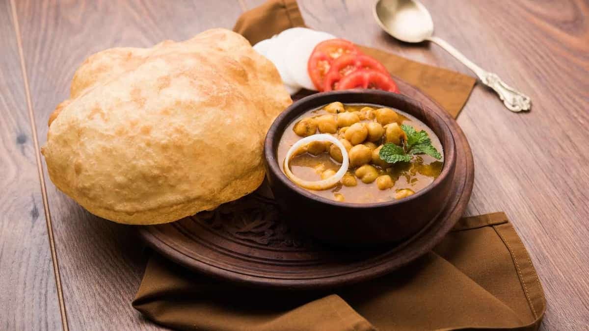 Chole Bhature In Delhi: History, Types And 5 Must-Visit Spots