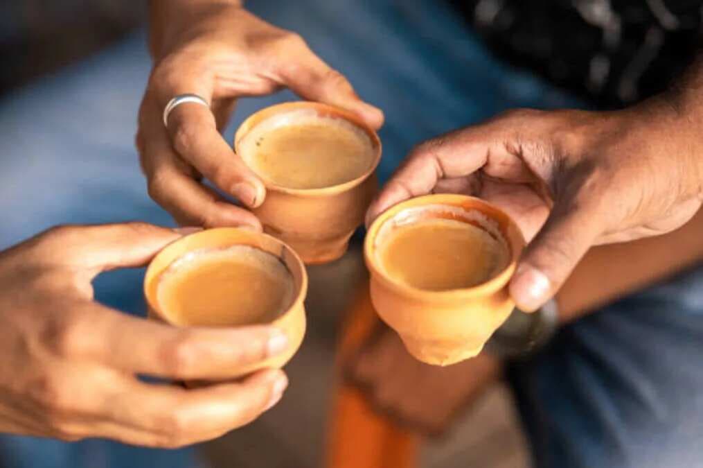 Drinking Chai? 6 Health Reasons To Limit The Daily Consumption