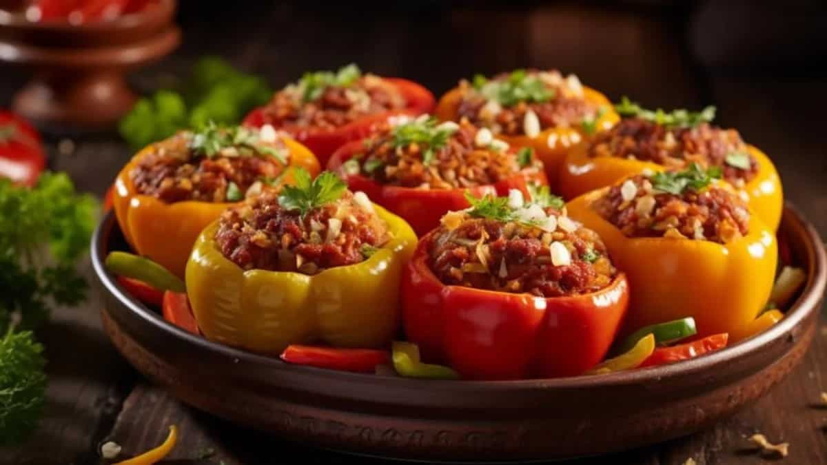 7 Dinner Recipes With Capsicum To Spice Up Your Late-Night Meals