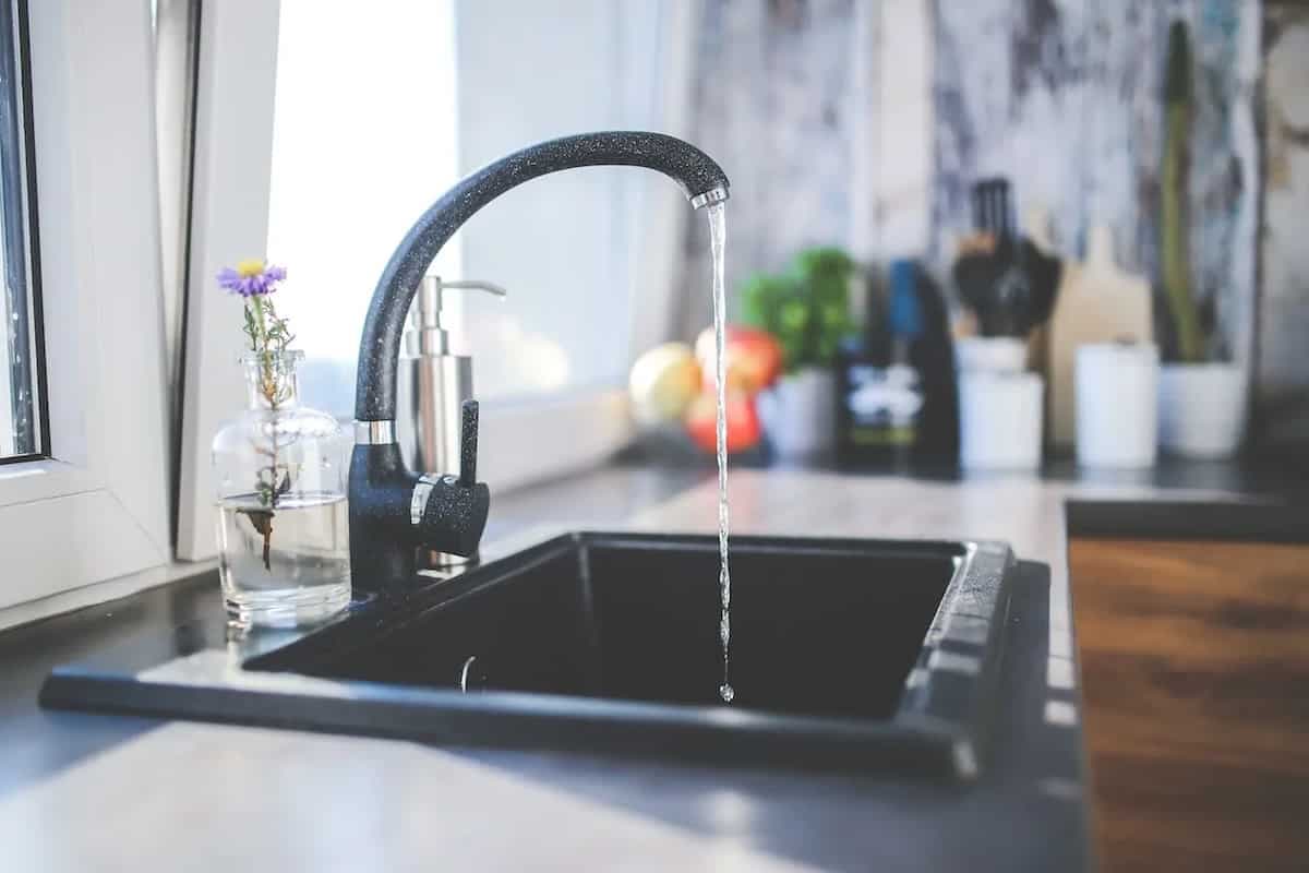 5 Best Sink Organizer To Simplify Your Dishwashing Experience