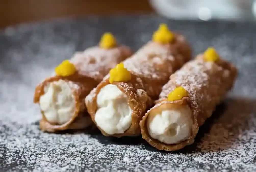 7 Desserts Which Have Italian Origins, From Cannoli To Amaretto