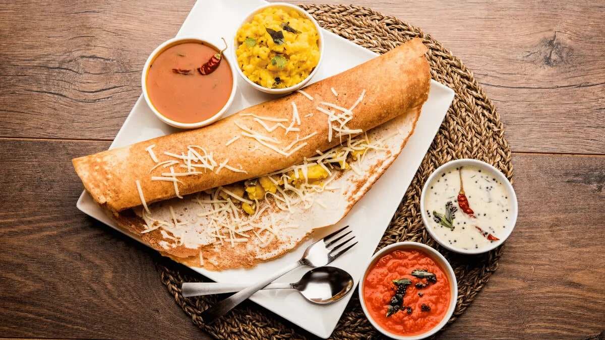 A Journey Through The 8 Varieties Of This South Indian Pancakes