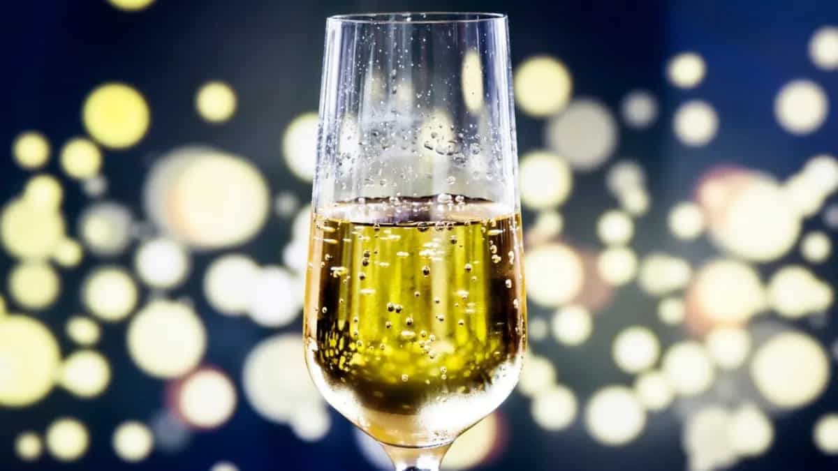 Top 8 Affordable Sparkling Wines To Try In India 