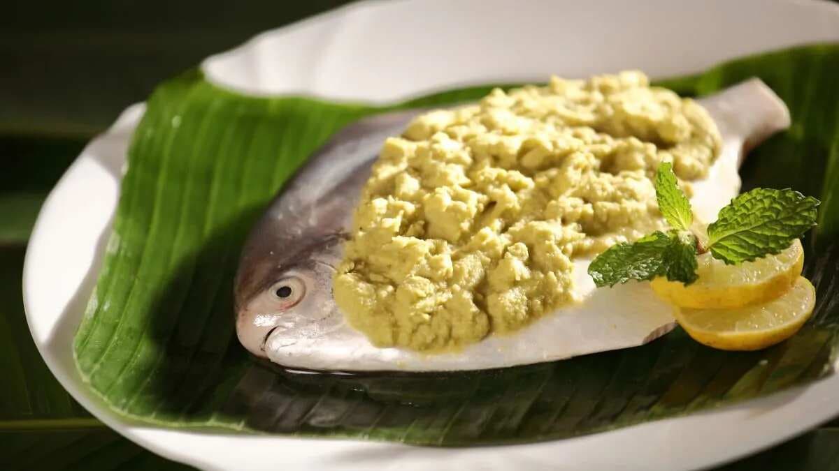 Patra Ni Macchi Recipe, A Parsi Steamed Fish Delicacy To Try
