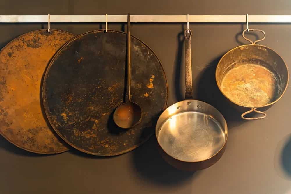 How Traditional Utensils Are Shaping Modern Kitchens