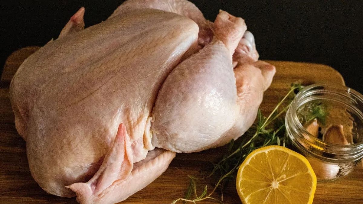 Is Your Chicken Safe To Eat? Here Are Some Tips You Should Know