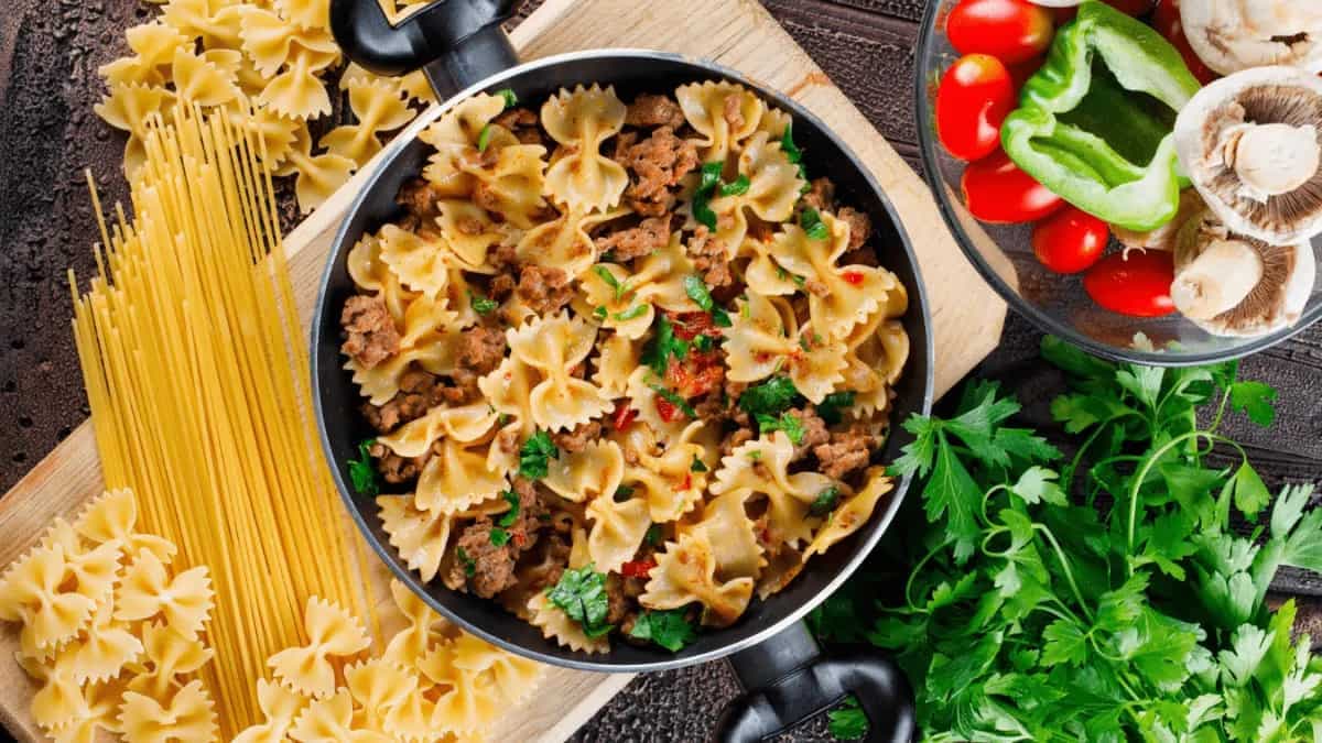 6 Healthy One-Pot Pasta Meals To Try This Winter