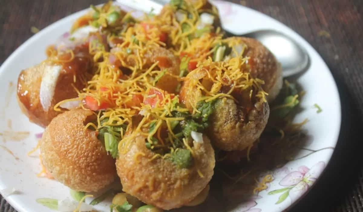 Craving Ragdapuri? Check Out These Top 10 Places In Mumbai